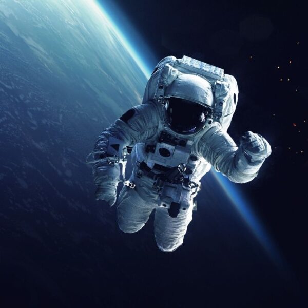 astronauta a kosmonauta