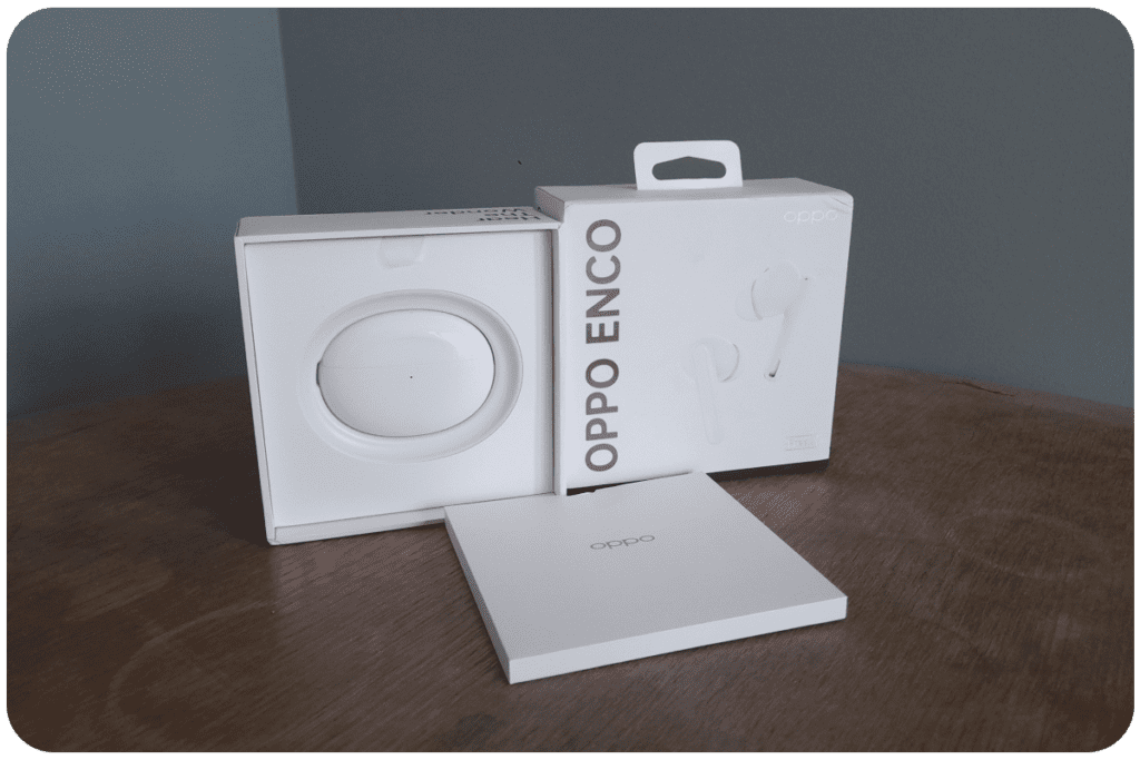 OPPO ENCO Free2 zapakowane jest w praktyczne pudełko. - SCROLL