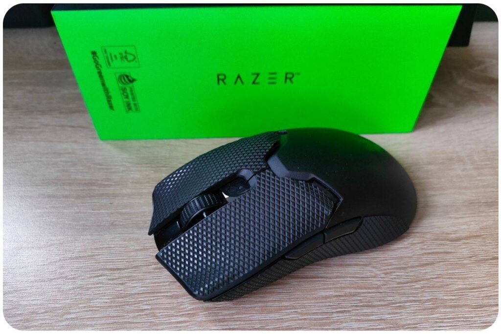 Razer Viper V2 Pro gripy