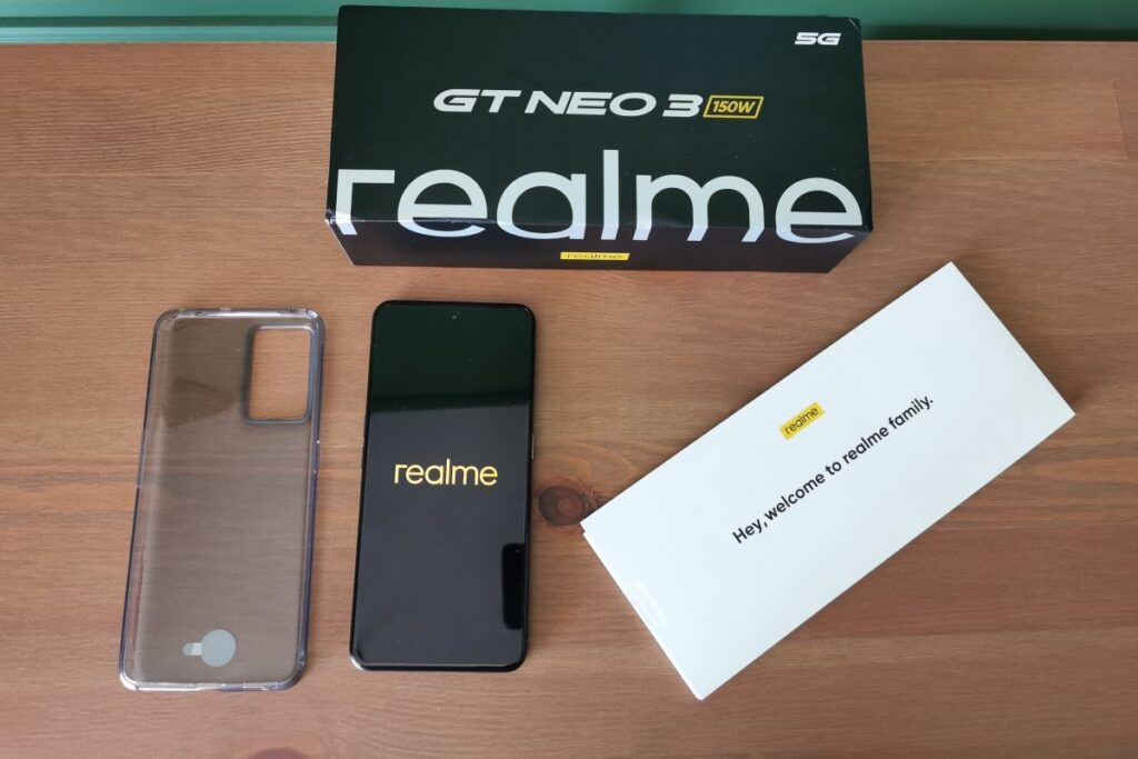  realme GT Neo 3 zawartość opakowania