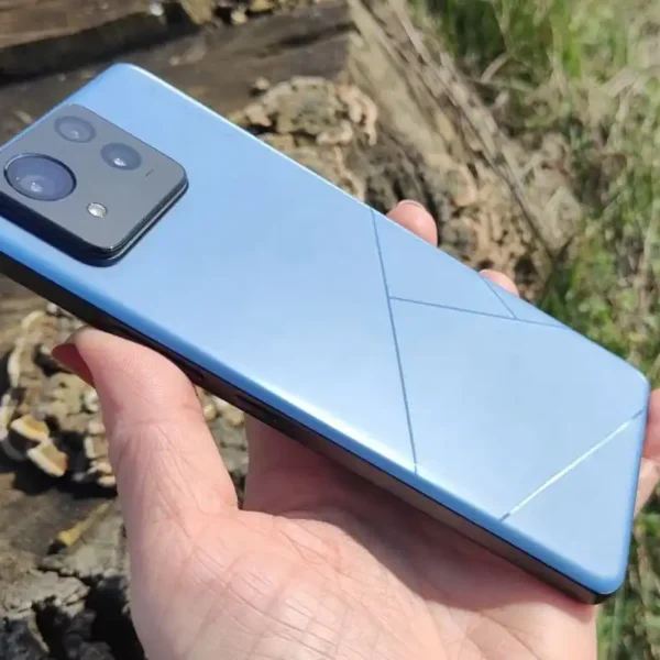 zbliżenie na asus zenfone 11 ultra